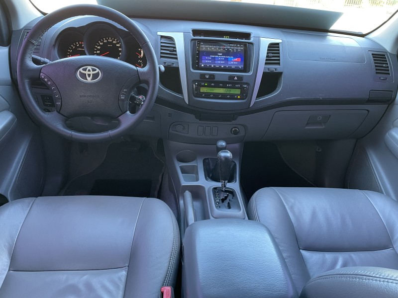 HILUX 3.0 SRV 4X4 CD 16V TURBO INTERCOOLER DIESEL 4P AUTOMÁTICO - 2011 - CAXIAS DO SUL