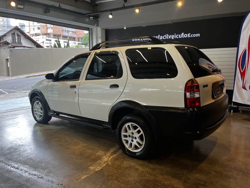 PALIO 1.8 MPI ADVENTURE WEEKEND 8V GASOLINA 4P MANUAL - 2004 - BENTO GONçALVES