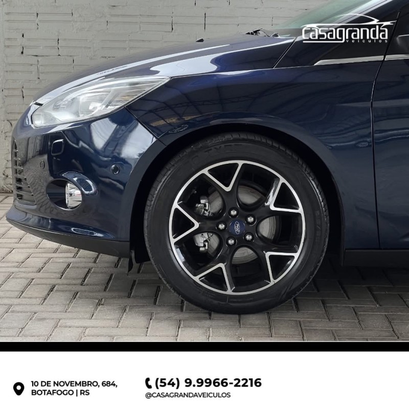 FOCUS 2.0 TITANIUM PLUS HATCH 16V FLEX 4P AUTO - 2014 - BENTO GONçALVES