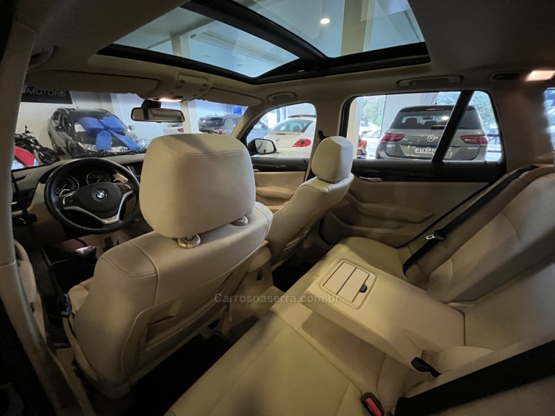 X1 2.0 16V TURBO ACTIVEFLEX SDRIVE20I 4P AUTOMÁTICO - 2015 - BENTO GONçALVES