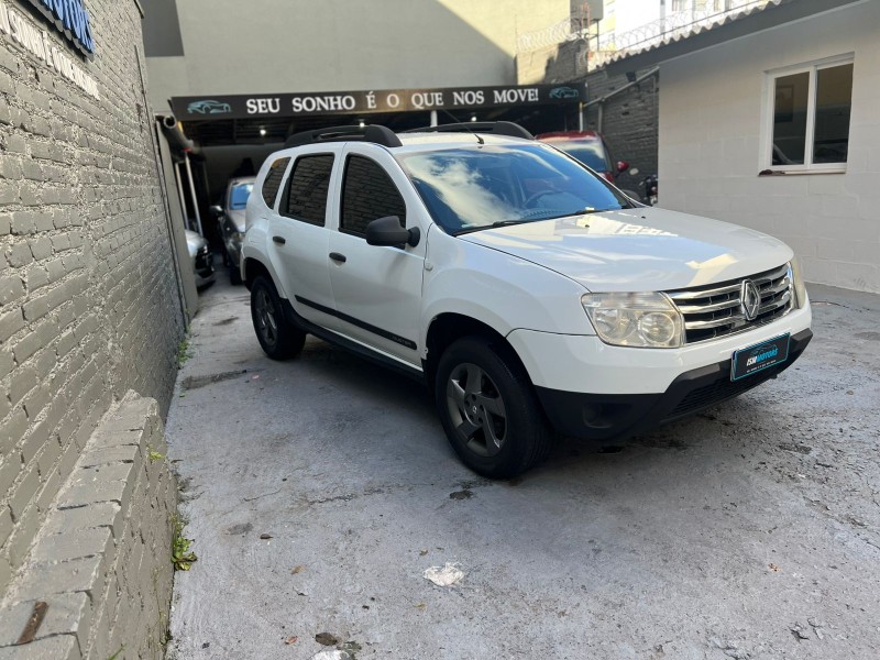 DUSTER 1.6 EXPRESSION 4X2 16V FLEX 4P MANUAL - 2014 - CAXIAS DO SUL