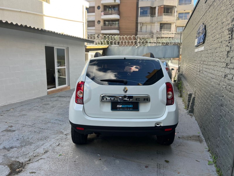 DUSTER 1.6 EXPRESSION 4X2 16V FLEX 4P MANUAL - 2014 - CAXIAS DO SUL