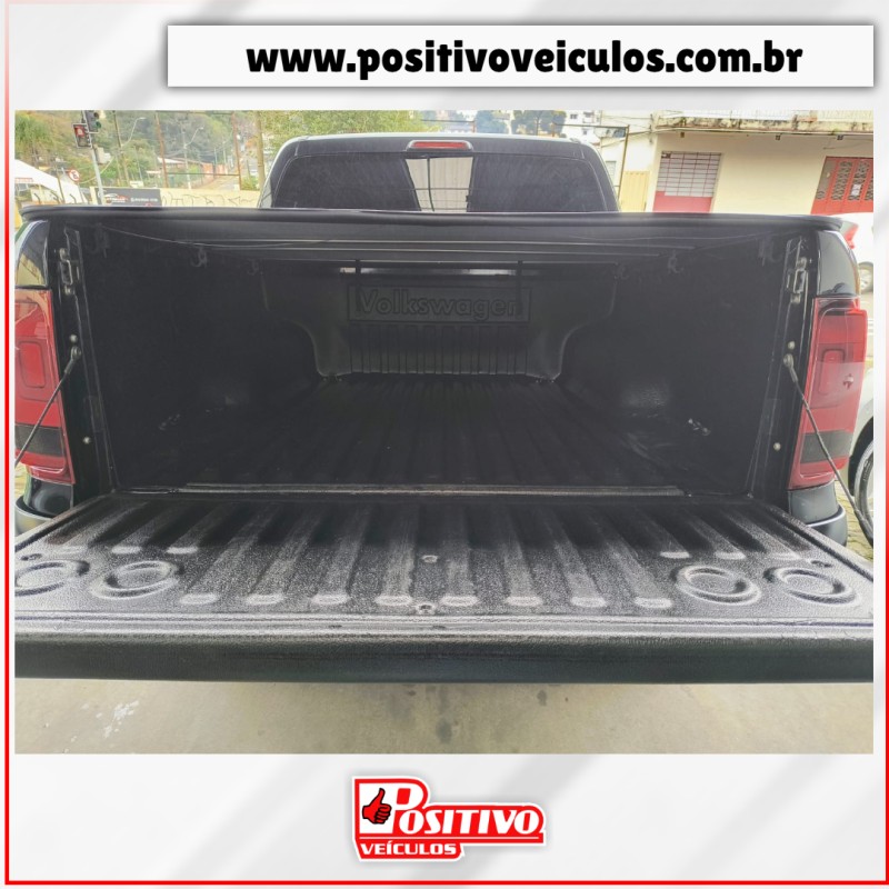 AMAROK 2.0 DARK LABEL 4X4 CD 16V TURBO INTERCOOLER DIESEL 4P AUTOMÁTICO - 2015 - CAXIAS DO SUL