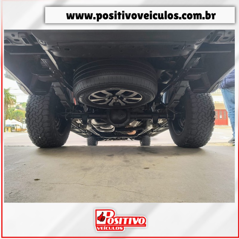 AMAROK 2.0 DARK LABEL 4X4 CD 16V TURBO INTERCOOLER DIESEL 4P AUTOMÁTICO - 2015 - CAXIAS DO SUL