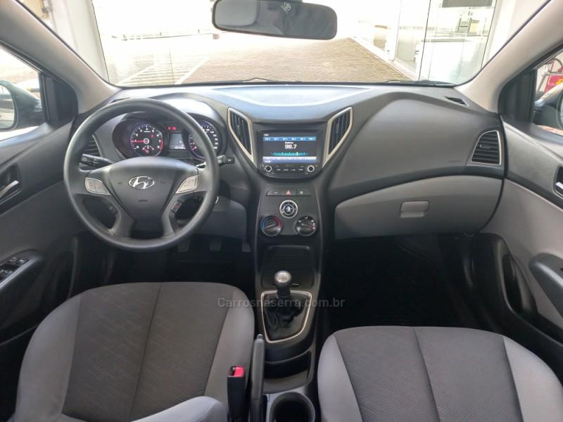 HB20S 1.0 COMFORT PLUS 12V FLEX 4P MANUAL - 2019 - TAQUARA