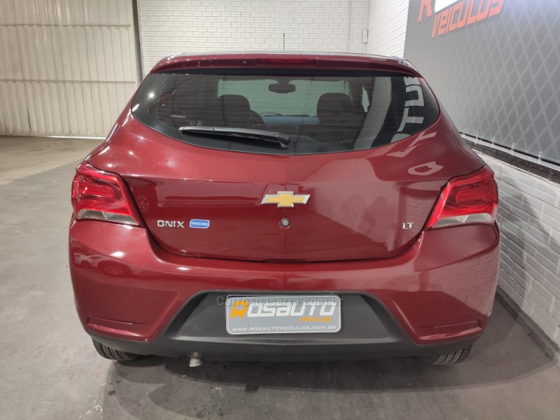 ONIX 1.0 LT PLUS 8V FLEX 4P MANUAL - 2018 - VENâNCIO AIRES