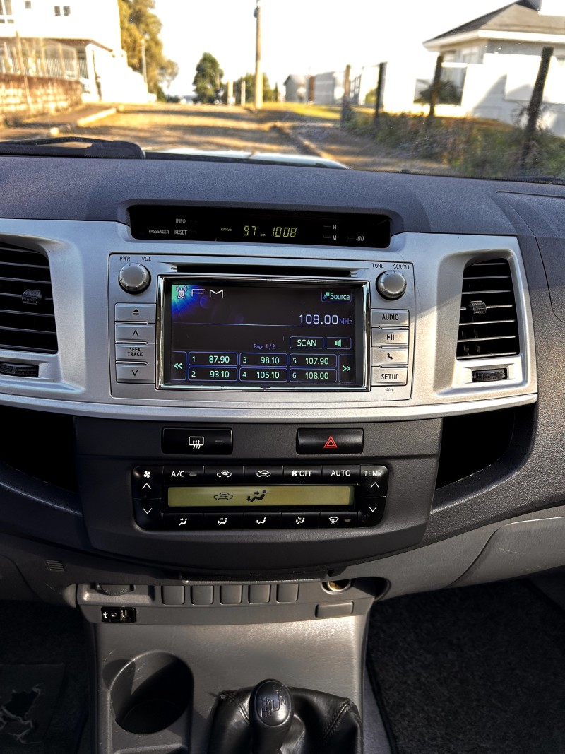 HILUX 3.0 SRV 4X4 CD 16V TURBO INTERCOOLER DIESEL 4P AUTOMÁTICO - 2012 - BENTO GONçALVES