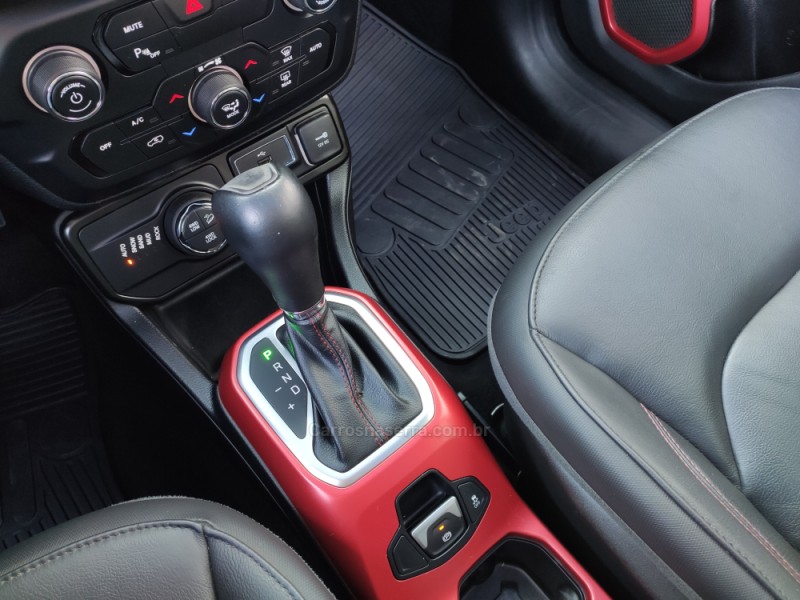 RENEGADE 2.0 16V TURBO DIESEL TRAILHAWK 4P 4X4 AUTOMÁTICO - 2020 - VENâNCIO AIRES