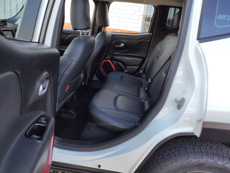RENEGADE 2.0 16V TURBO DIESEL TRAILHAWK 4P 4X4 AUTOMÁTICO - 2020 - VENâNCIO AIRES