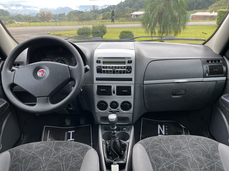 PALIO 1.0 MPI ELX 8V FLEX 4P MANUAL - 2010 - BOM PRINCíPIO