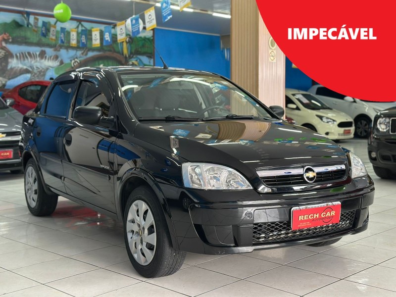 corsa 1.4 mpfi maxx sedan 8v flex 4p manual 2010 caxias do sul