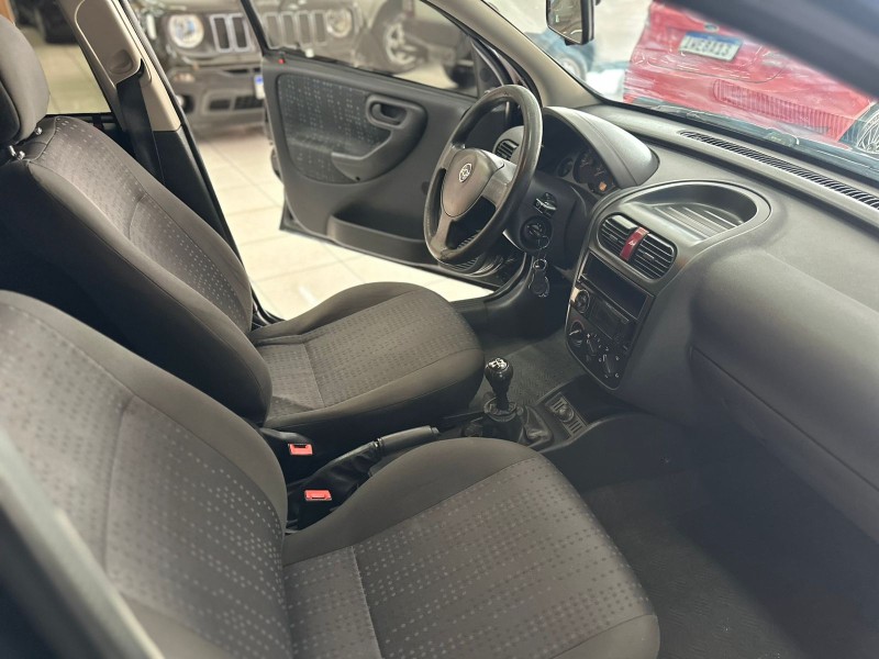 CORSA 1.4 MPFI MAXX SEDAN 8V FLEX 4P MANUAL - 2010 - CAXIAS DO SUL