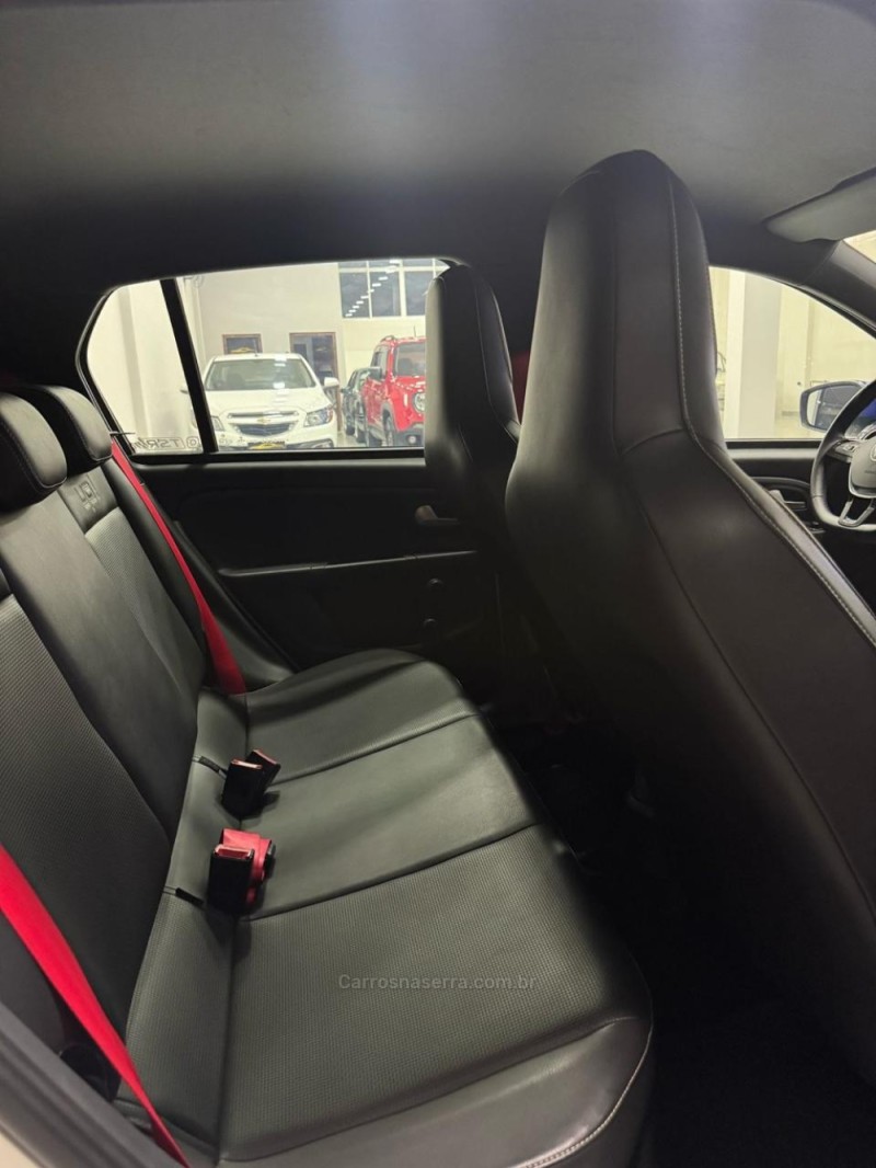 UP 1.0 TSI SPEED UP 12V FLEX 4P MANUAL - 2017 - CAXIAS DO SUL