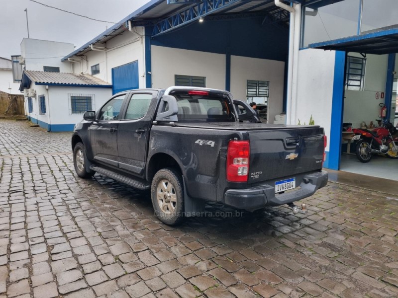 S10 2.8 LT 4X2 CD 16V TURBO DIESEL 4P MANUAL - 2014 - VACARIA