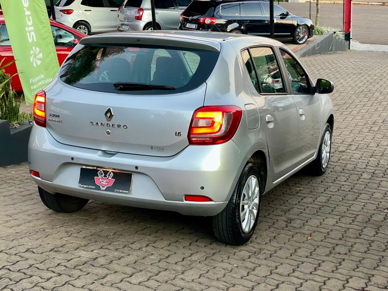 SANDERO 1.6 EXPRESSION 16V FLEX 4P MANUAL - 2018 - TEUTôNIA