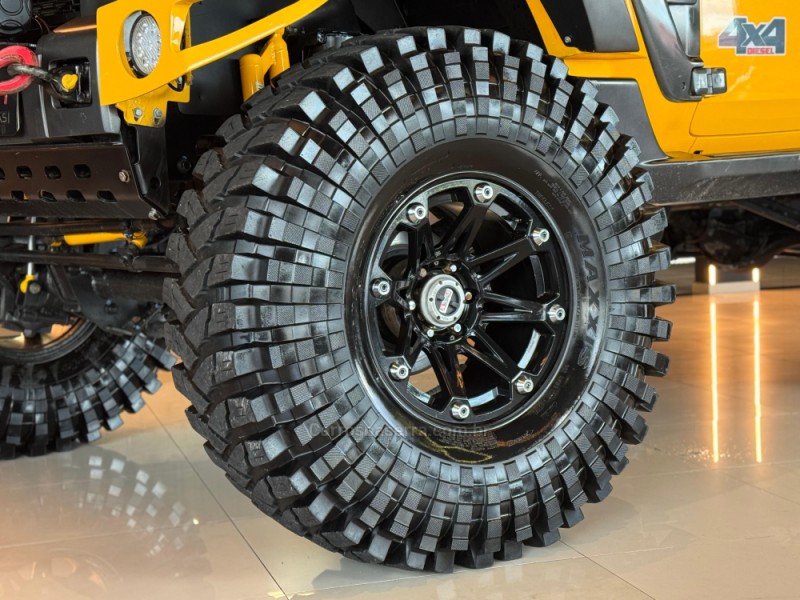 T4 BOLD 3.2 TDI 4X4 20V TURBO DIESEL 2P MANUAL - 2017 - DOIS IRMãOS