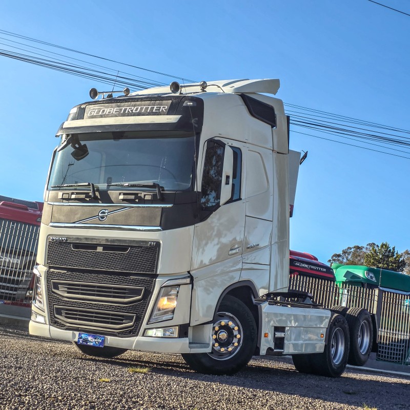 FH 460 GLOBETROTTER 6X2 - 2021 - GARIBALDI