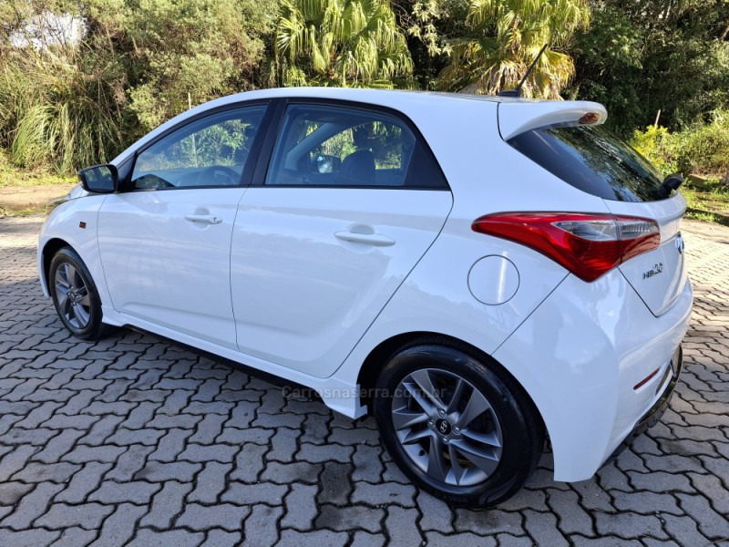 HB20 1.6 SPICY 16V FLEX 4P AUTOMÁTICO - 2015 - BENTO GONçALVES