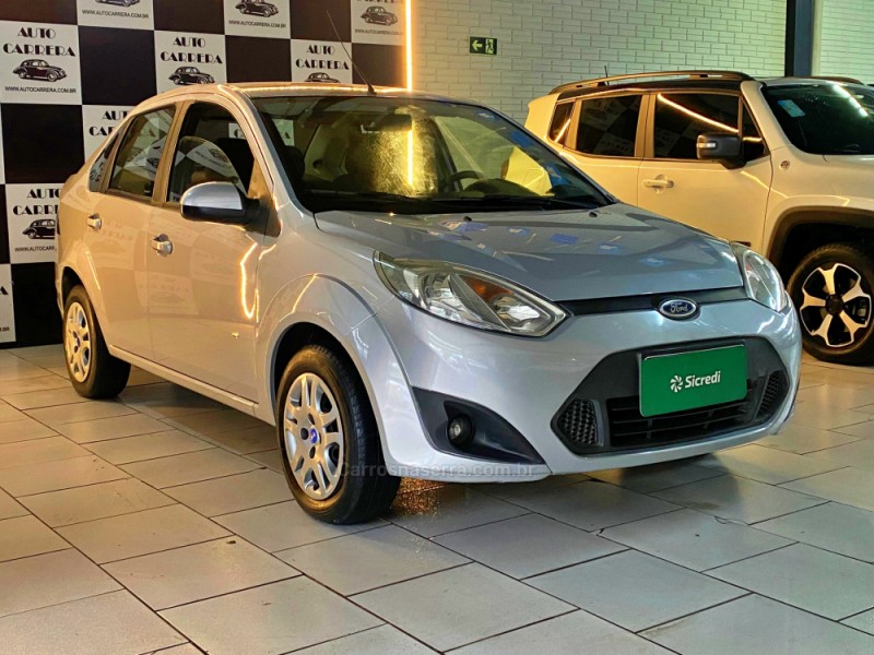 FIESTA 1.6 SE SEDAN 16V FLEX 4P MANUAL - 2014 - NOVO HAMBURGO