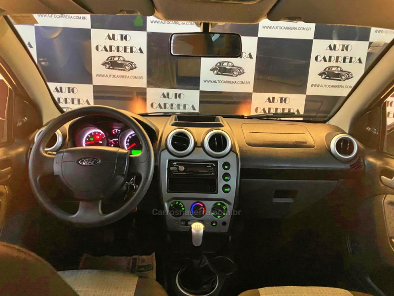 FIESTA 1.6 SE SEDAN 16V FLEX 4P MANUAL - 2014 - NOVO HAMBURGO