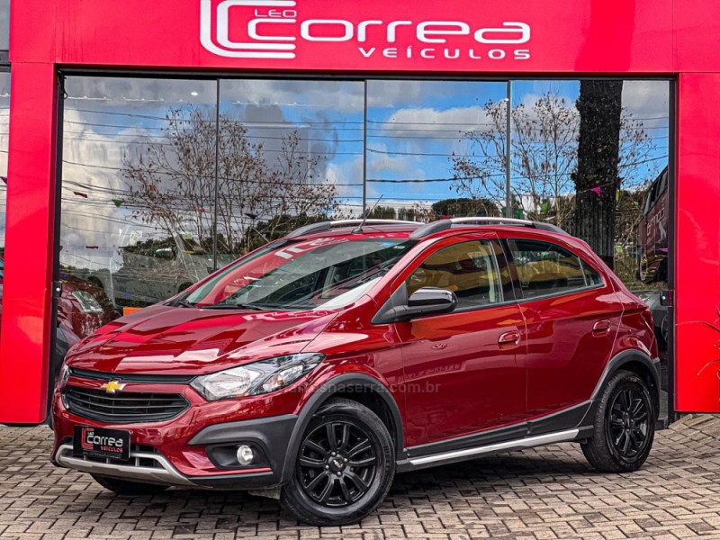 ONIX 1.4 MPFI ACTIV 8V FLEX 4P MANUAL - 2019 - CANELA