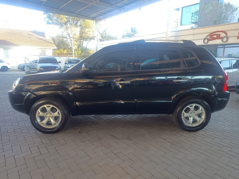 TUCSON 2.0 GL 2WD 16V GASOLINA 4P MANUAL - 2010 - CAXIAS DO SUL