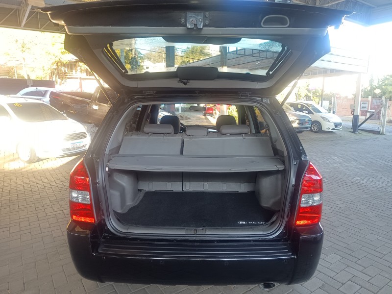 TUCSON 2.0 GL 2WD 16V GASOLINA 4P MANUAL - 2010 - CAXIAS DO SUL