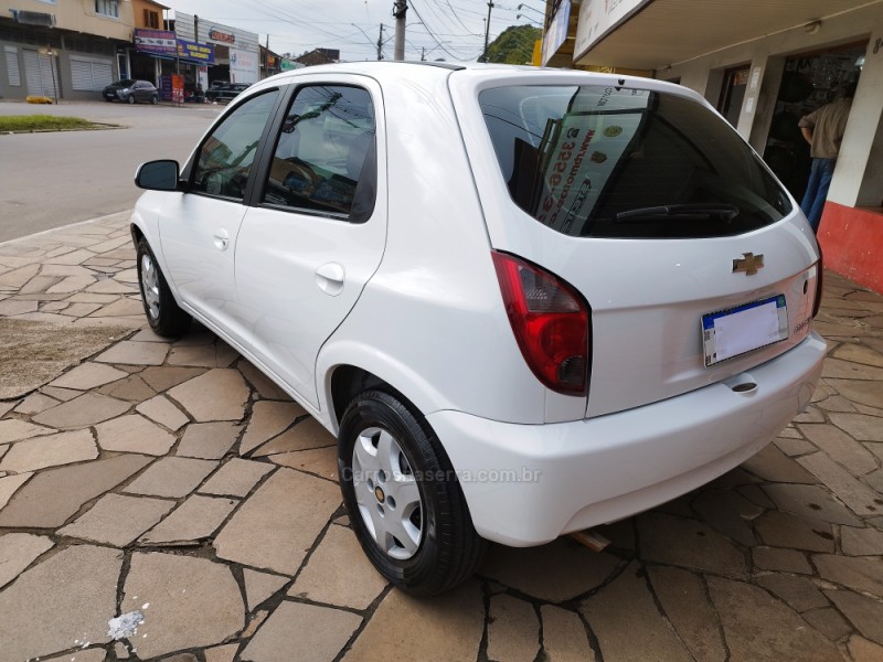 CELTA 1.0 VHCE LT 8V FLEX 4P MANUAL - 2015 - NOVO HAMBURGO