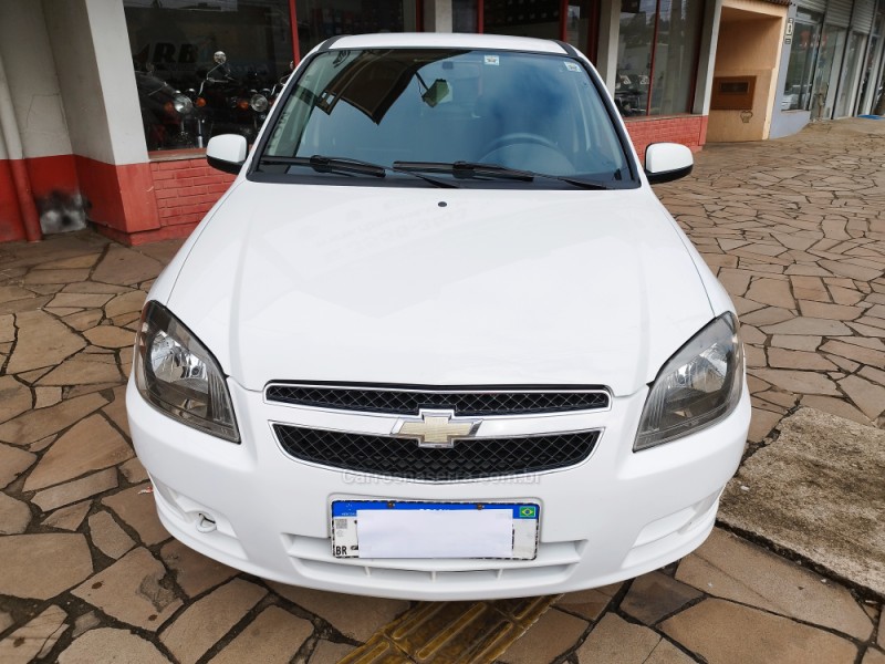 CELTA 1.0 VHCE LT 8V FLEX 4P MANUAL - 2015 - NOVO HAMBURGO