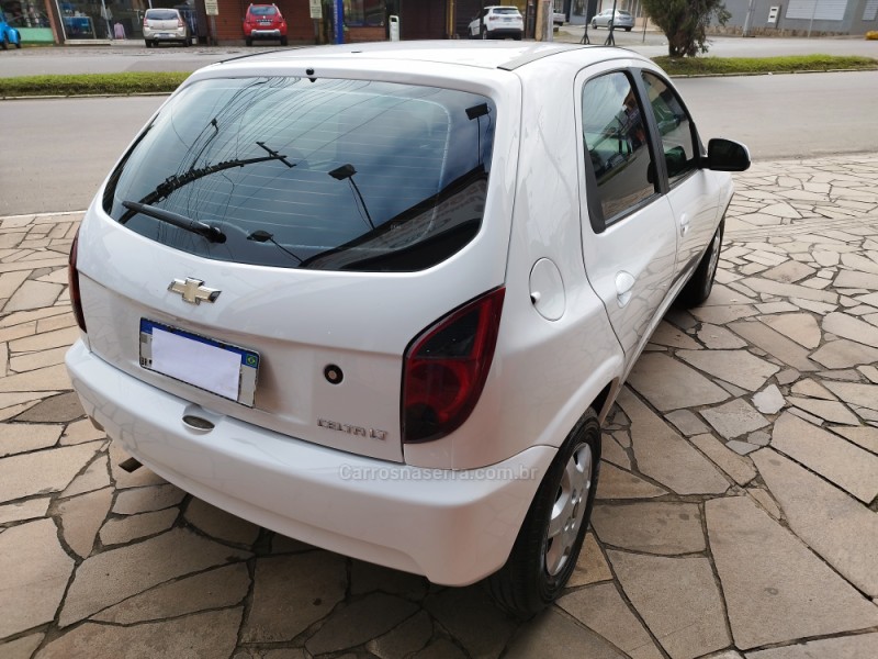 CELTA 1.0 VHCE LT 8V FLEX 4P MANUAL - 2015 - NOVO HAMBURGO
