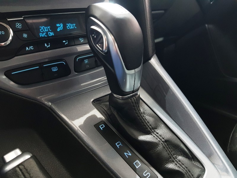 FOCUS 2.0 TITANIUM PLUS SEDAN 16V FLEX 4P AUTOMÁTICO - 2015 - CAXIAS DO SUL