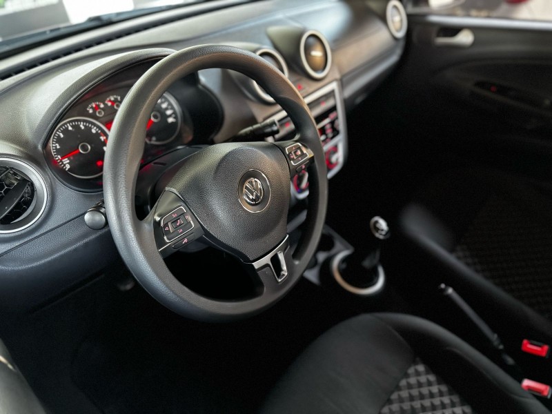 GOL 1.0 MI COMFORTLINE 8V FLEX 4P MANUAL - 2015 - CAXIAS DO SUL