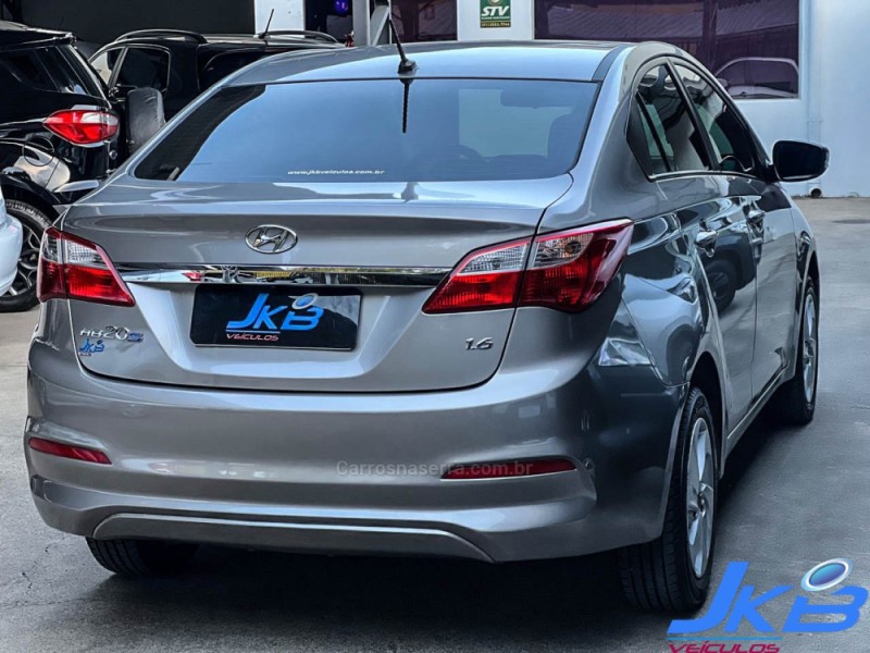 HB20S 1.6 COMFORT PLUS 16V FLEX 4P MANUAL - 2017 - NOVO HAMBURGO