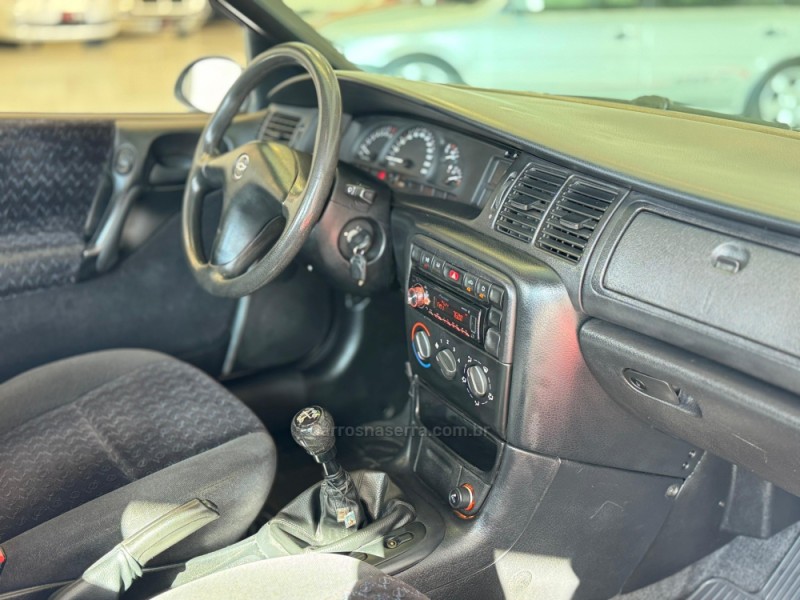VECTRA 2.2 MPFI GLS 8V GASOLINA 4P MANUAL - 1999 - ESTâNCIA VELHA