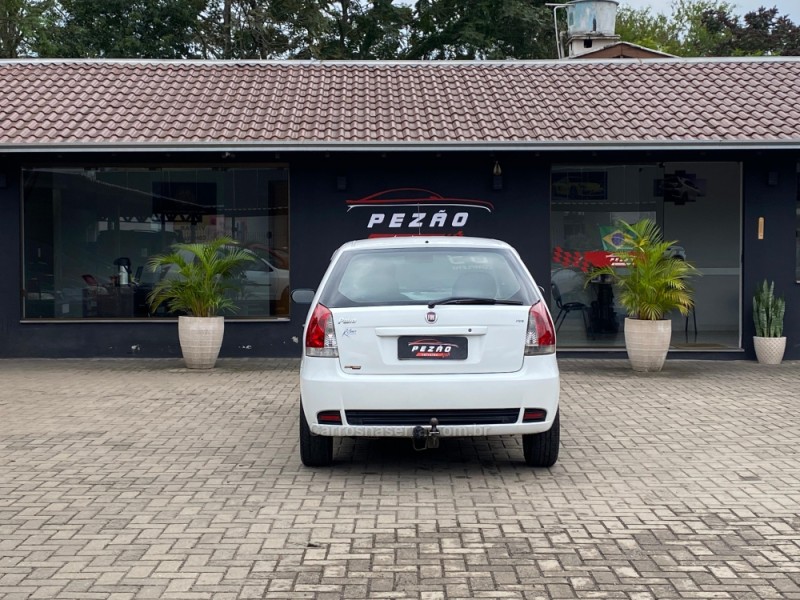 PALIO 1.0 MPI FIRE CELEBRATION 8V FLEX 4P MANUAL - 2009 - PAROBé