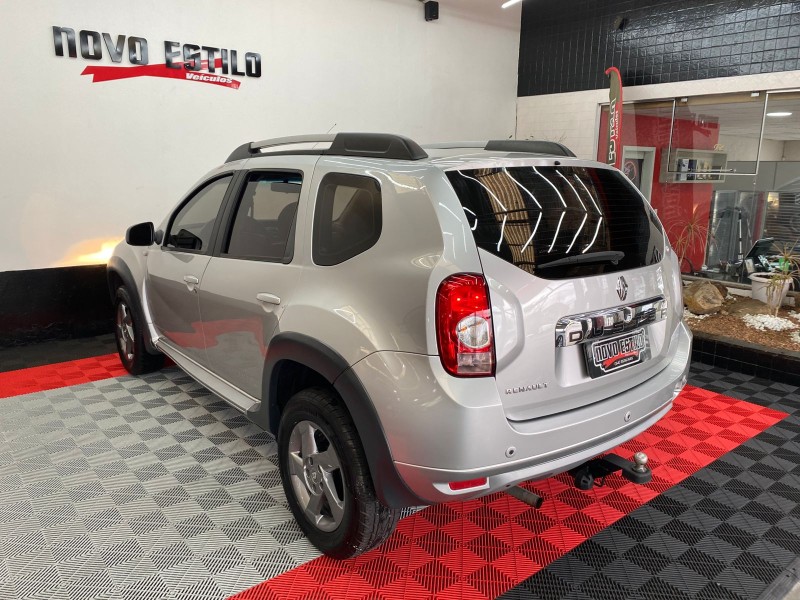 DUSTER 1.6 DYNAMIQUE 4X2 16V FLEX 4P MANUAL - 2013 - CAXIAS DO SUL