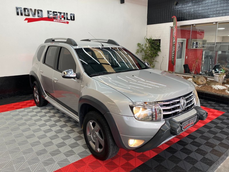 DUSTER 1.6 DYNAMIQUE 4X2 16V FLEX 4P MANUAL - 2013 - CAXIAS DO SUL