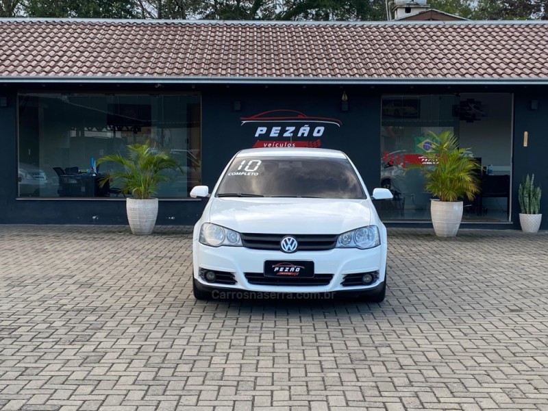 GOLF 1.6 MI SPORTLINE 8V FLEX 4P MANUAL - 2010 - PAROBé