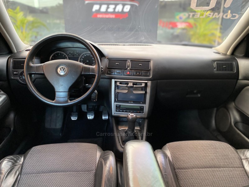 GOLF 1.6 MI SPORTLINE 8V FLEX 4P MANUAL - 2010 - PAROBé