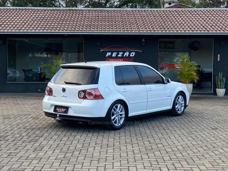GOLF 1.6 MI SPORTLINE 8V FLEX 4P MANUAL - 2010 - PAROBé
