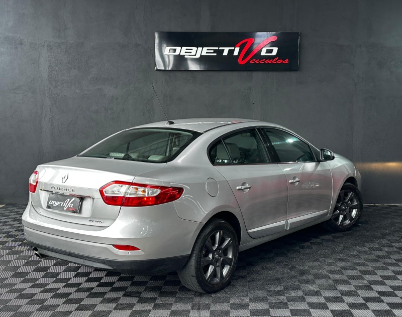FLUENCE 2.0 PRIVILÉGE 16V FLEX 4P AUTOMÁTICO - 2011 - CAXIAS DO SUL