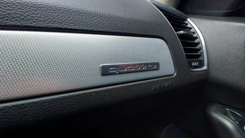 Q5 2.0 TSFI QUATTRO S TRONIC 16V GASOLINA 4P AUTOMÁTICO - 2012 - FARROUPILHA