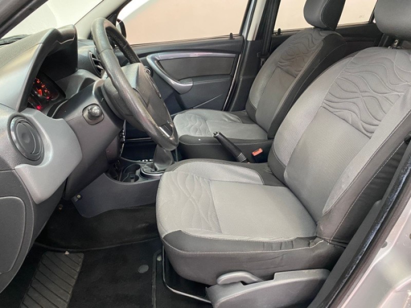 DUSTER 1.6 DYNAMIQUE 4X2 16V FLEX 4P MANUAL - 2013 - CAXIAS DO SUL
