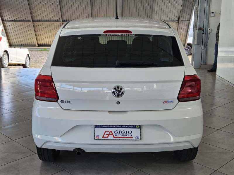 GOL 1.0 12V MPI TOTALFLEX 4P MANUAL - 2023 - TAPEJARA