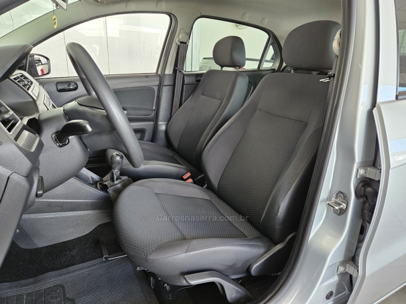 GOL 1.0 12V MPI TOTALFLEX 4P MANUAL - 2023 - TAPEJARA