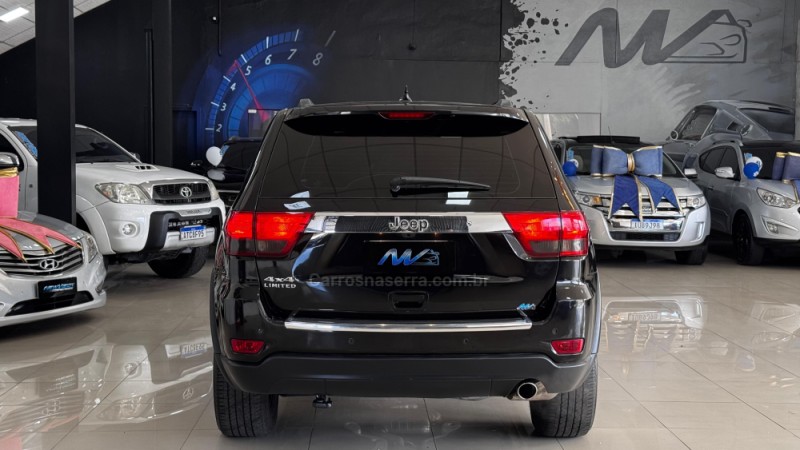 GRAND CHEROKEE 3.6 LIMITED 4X4 V6 24V GASOLINA 4P AUTOMATICO - 2012 - ESTâNCIA VELHA