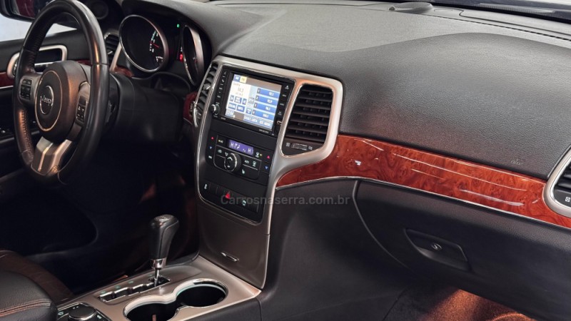 GRAND CHEROKEE 3.6 LIMITED 4X4 V6 24V GASOLINA 4P AUTOMATICO - 2012 - ESTâNCIA VELHA