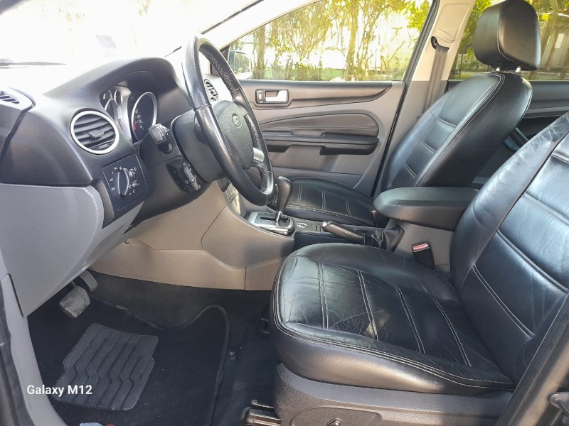 FOCUS 2.0 TITANIUM SEDAN 16V FLEX 4P AUTOMÁTICO - 2012 - FARROUPILHA