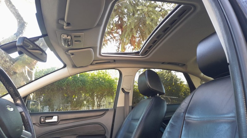 FOCUS 2.0 TITANIUM SEDAN 16V FLEX 4P AUTOMÁTICO - 2012 - FARROUPILHA