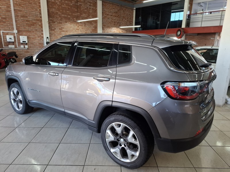 COMPASS 2.0 16V DIESEL LONGITUDE 4X4 AUTOMÁTICO - 2020 - FARROUPILHA
